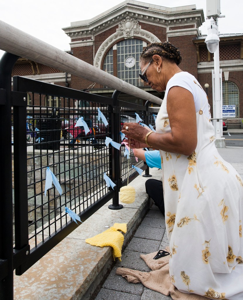 Yonkers Yarn Bombing | SarahDivi.com  | Photo by Lester Millman