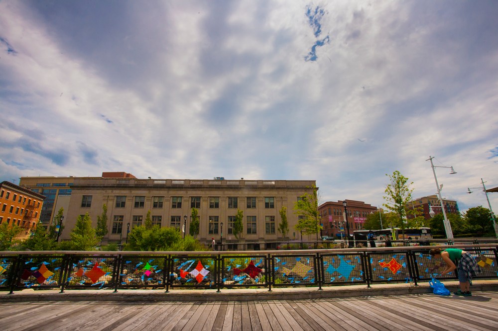 Yonkers Yarn Bombing  | Photo by Lester Millman | SarahDivi.com