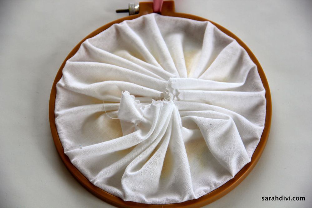 Candy Conversation Heart Embroidered Art | Valentine's Day Tutorial | sarahdivi.com